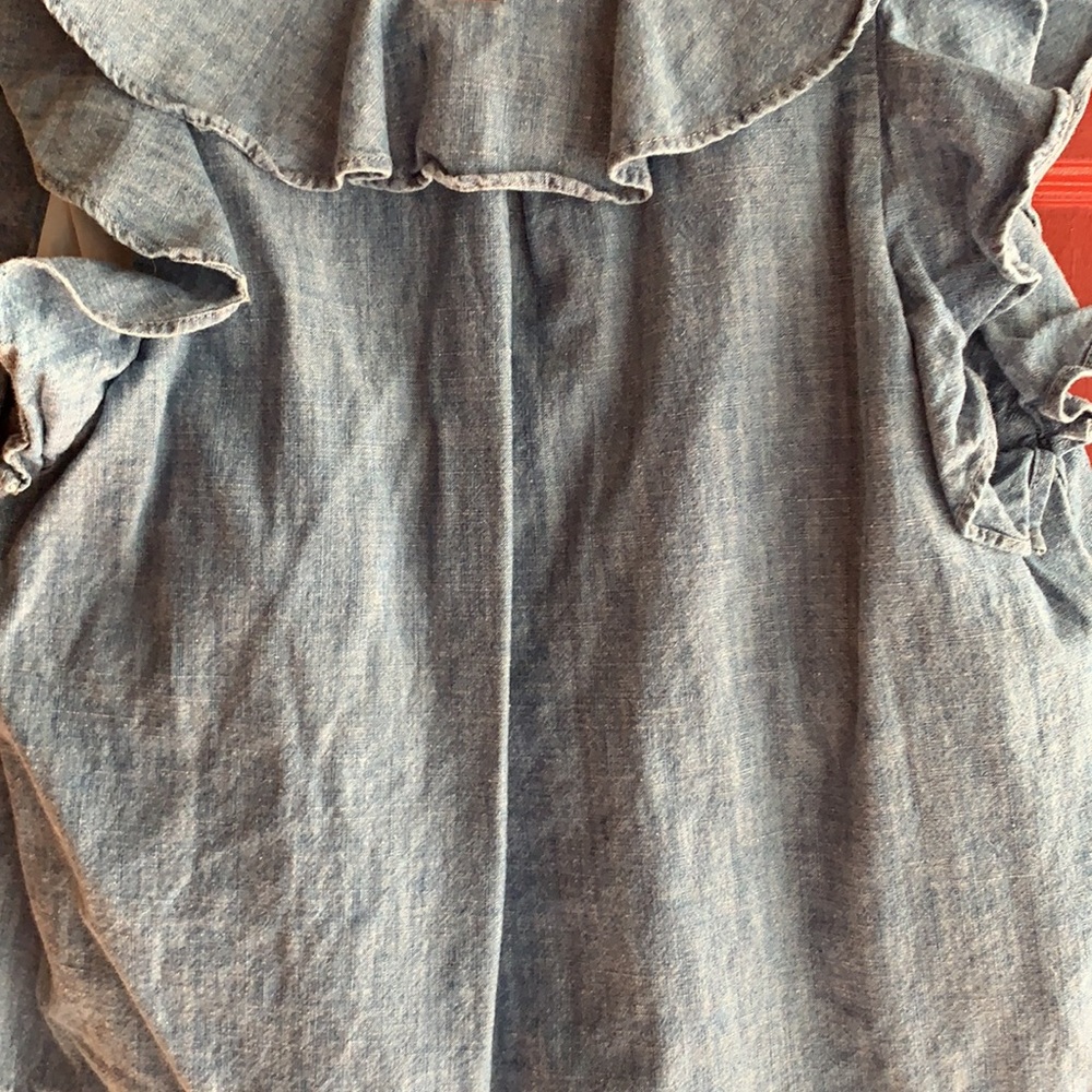 CREWCUTS KIDS RUFFLE CHAMBRAY TOP (8) - Picture 2 of 12
